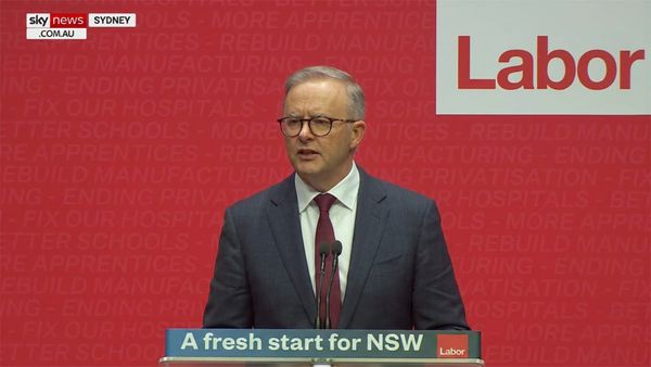 Labor wants a say over how your workplace uses AI, and it's the unions who hold the gate