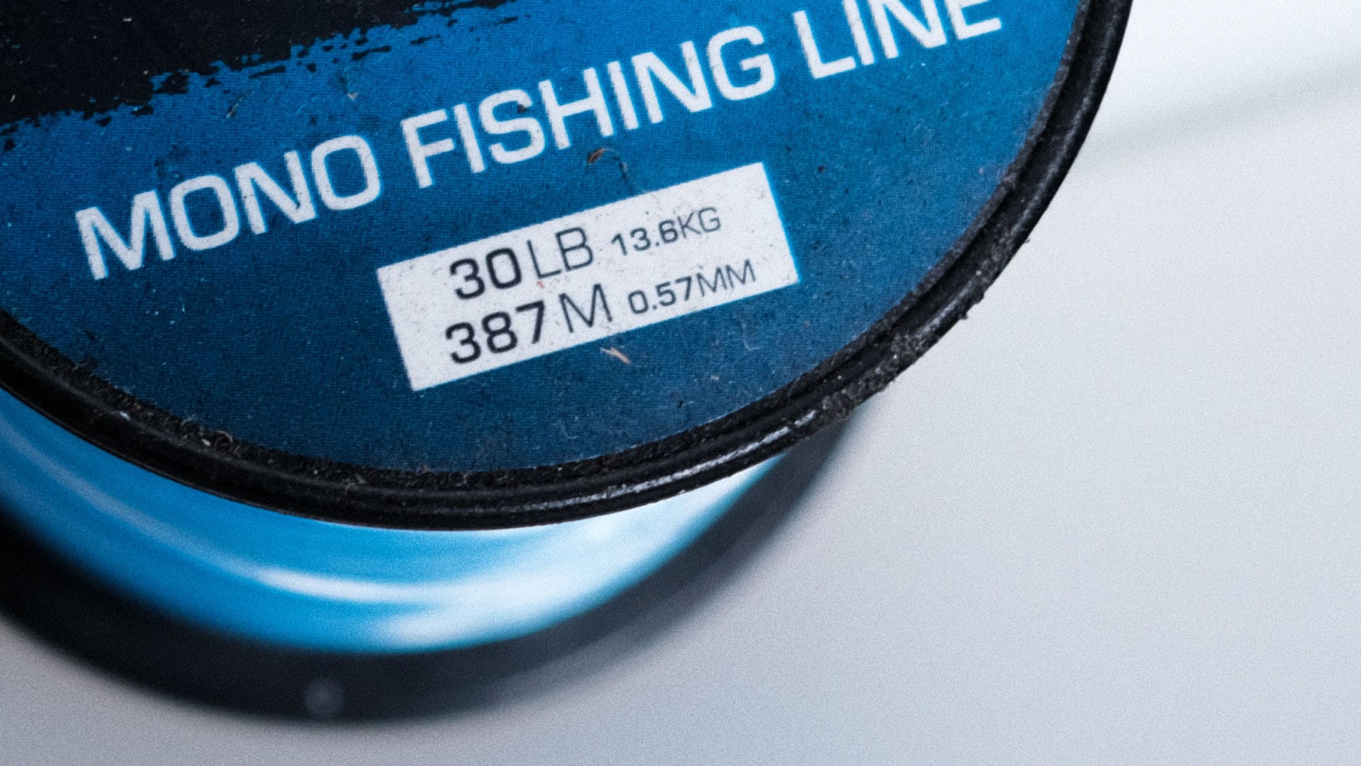 Fishing line weight rating label