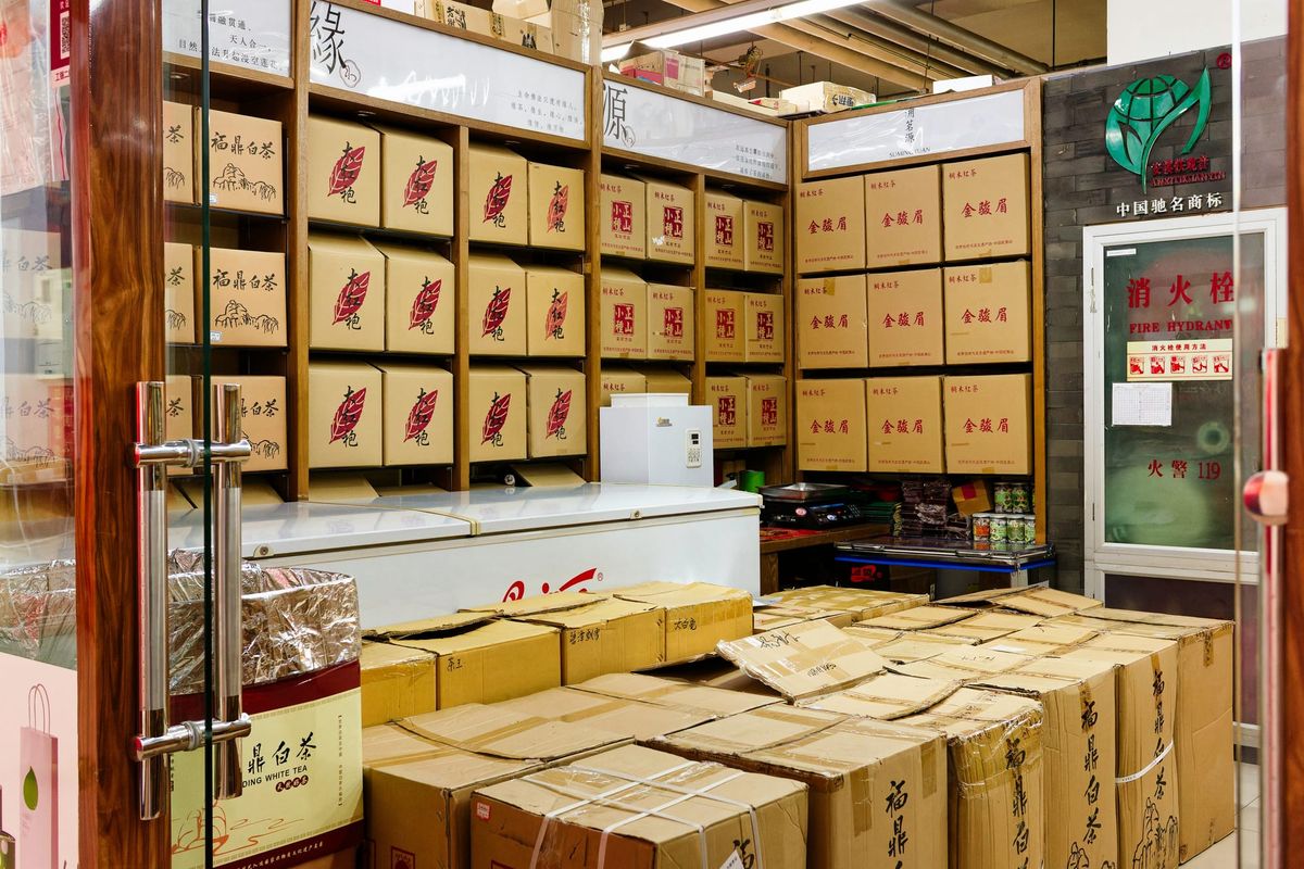 The Stale Inventory Arbitrage