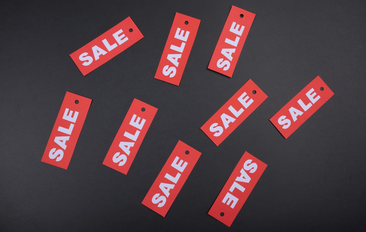 New-Home Sales Surge 7.4% as Median Price Crashes to $387,400 — Down 6.2% Year-Over-Year