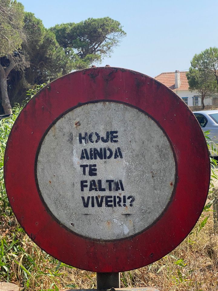 Hoje ainda te falta viver?