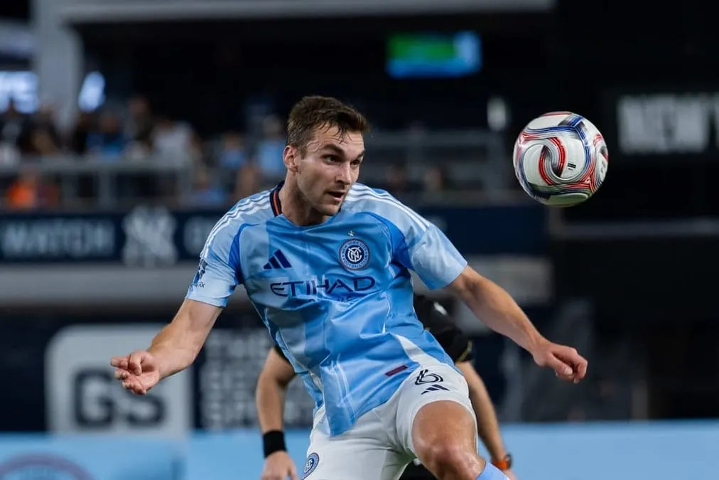 NYCFC drops derby to Red Bulls after miscue, missed chances