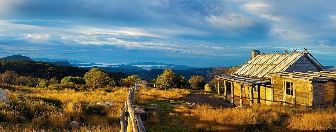 Top 5 Must-See Attractions & Activities in Mansfield Post feature image