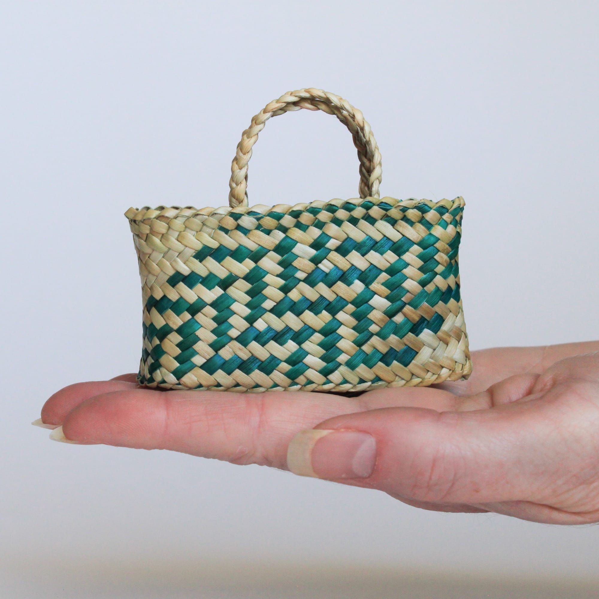 Petite Miniature Textiles returns in 2022 Post image