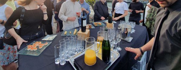 Combien de bouteilles de vin et de champagne pour mon mariage ?