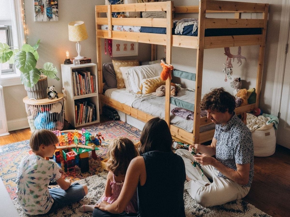 How to raise a little New Yorker without leaving your little apartment
