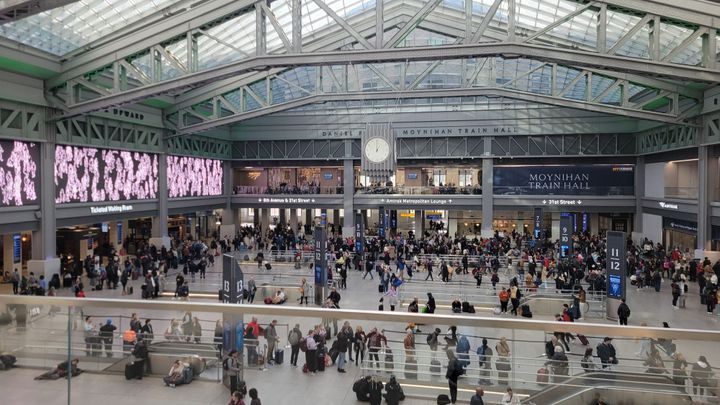 How to hack New York’s most stressful travel hubs this holiday season