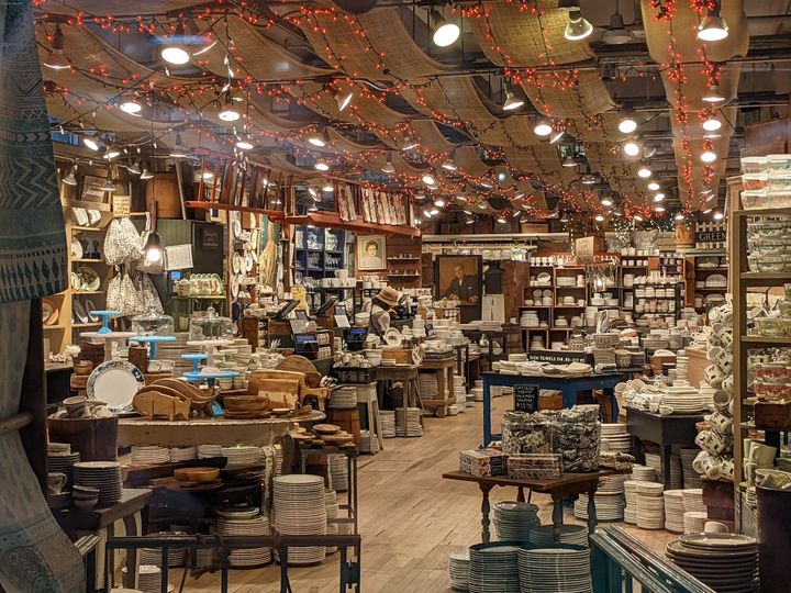 Flatiron's Fishs Eddy goes head to head with the new Crate & Barrel next door