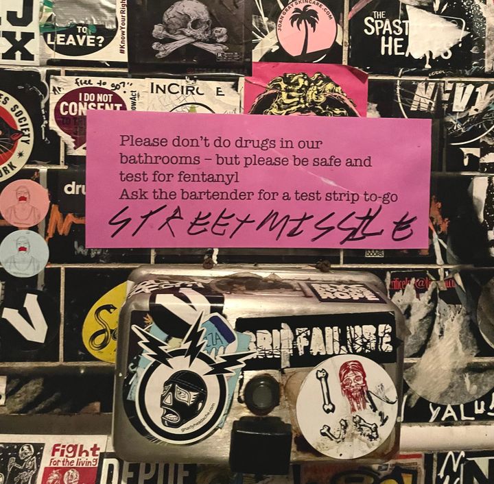 Want the city to be safer? Tell businesses stop narc-ing on Narcan