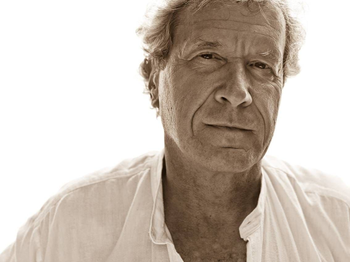 Review of Confessions of an Economic Hit Man, by John Perkins