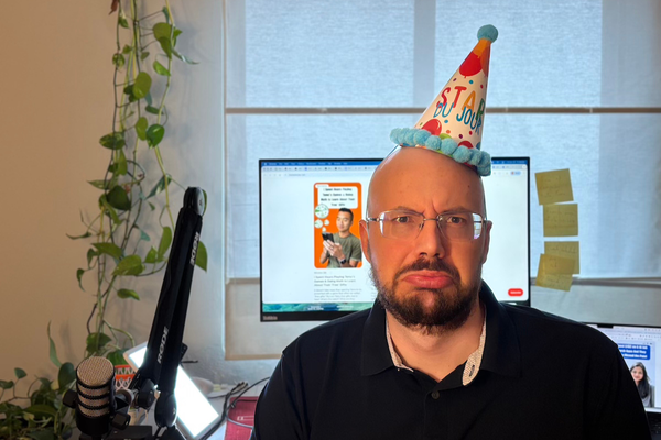 The Free Stuff I Didn't Get On My Birthday 🎂, Blue Jays World Series Unlocks Food Deals 🍔, Zellers Is Back 🏬, Crave HBO Streaming 67% off 📺 & more