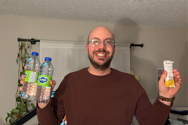 My VIA Rail bribe 🚆, Cold Hard Christmas Cash 🎄💰, $500 to Open a Bank Account 🏦, Expiring Rewards Points ⏳ & Pet Sitting For $$$ 🐾