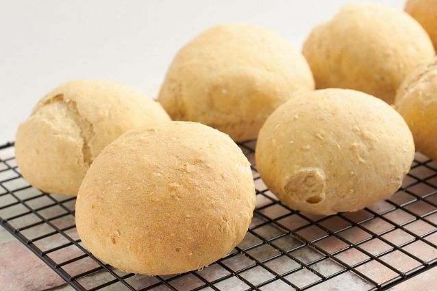Scottish Oatmeal Rolls