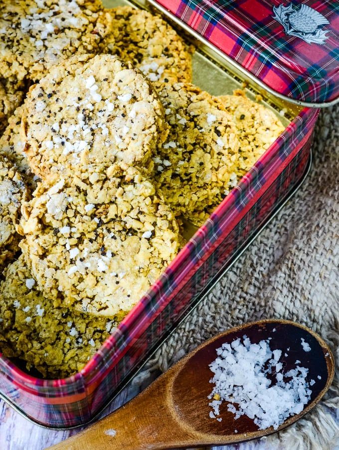 Salt and Pepper Oatcakes