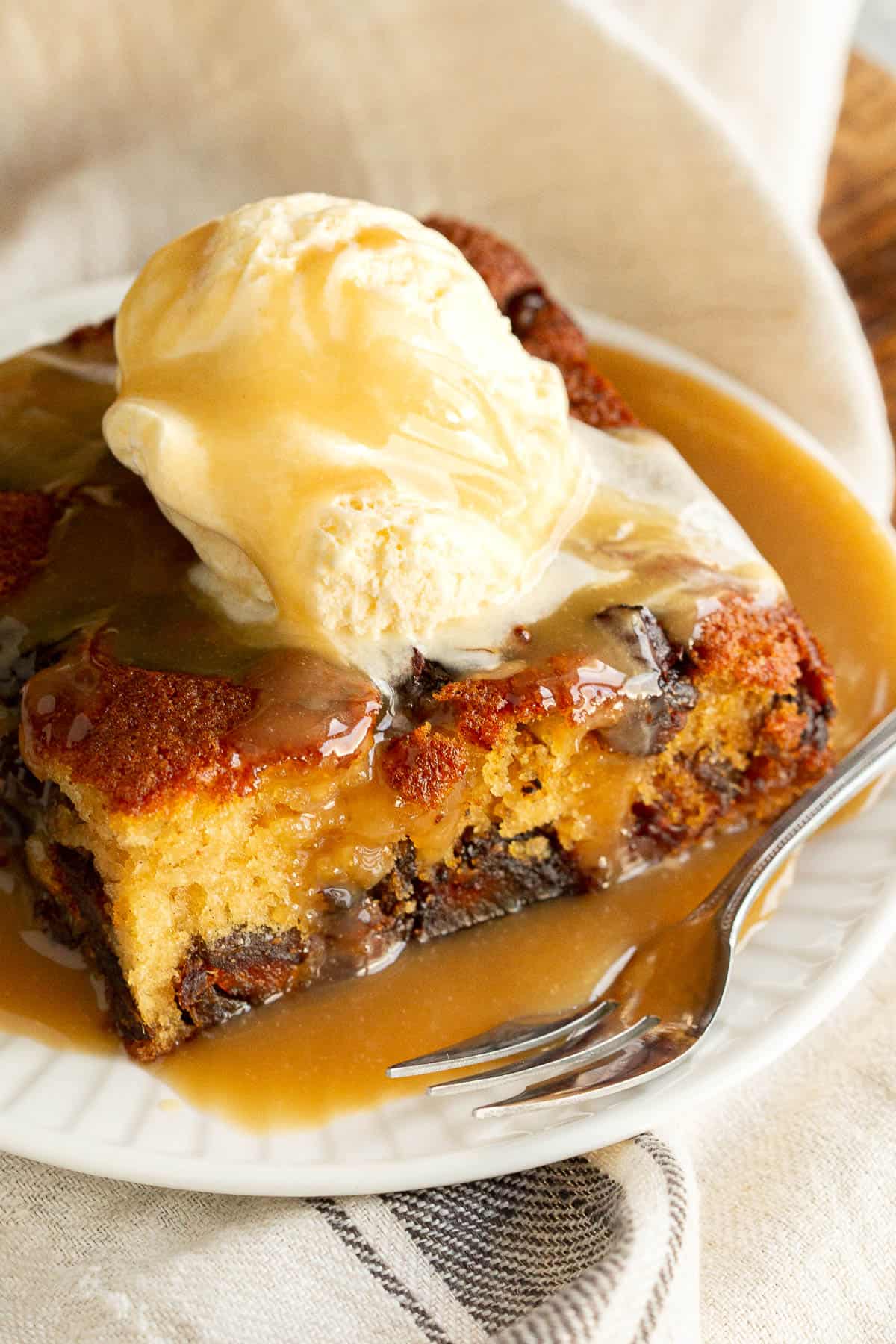 Sticky Date Pudding