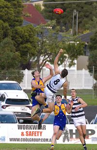 Wildcats finish strongly to defeat Churchill by 44 points post image