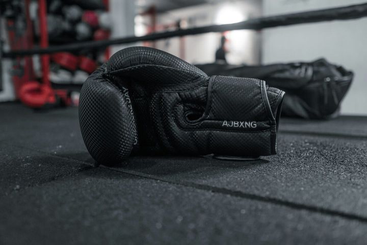Does boxing build muscle?