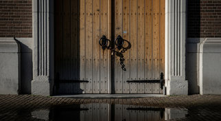 Dutch Prosecutors Ask Court to Bankrupt Knaken, 30,000 Customers Locked Out