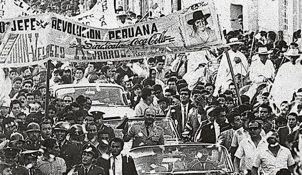 La reforme agraria de Velasco : ¿ un sueño enterrado por el neoliberalismo ?