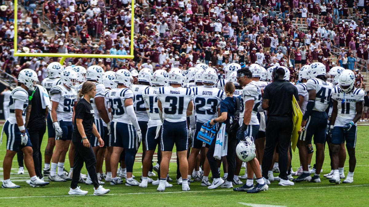 Game Notebook: Second Quarter Slump Stumps Utah State At Texas A&M