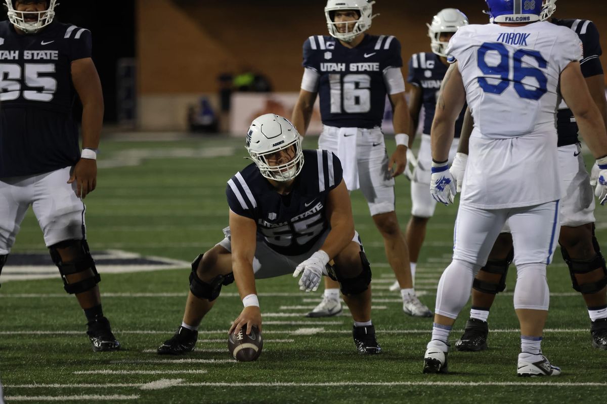Position Previews: Returners Lead Interior Line