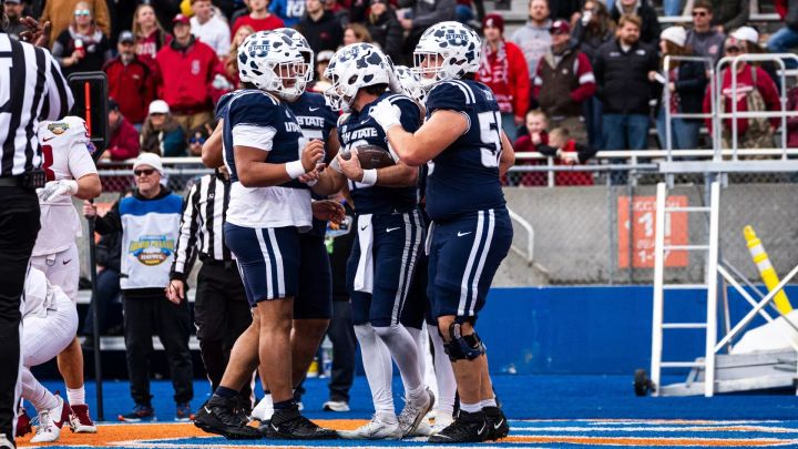 Game Notebook: Utah State Closes 2025 Campaign With Bowl Loss To Washington State