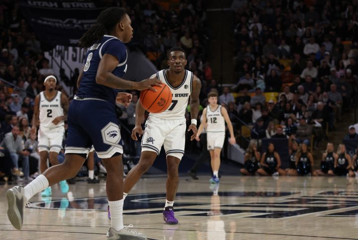 MBB Preview: Hosting UNLV, Utah State Eyes Return To Win Column