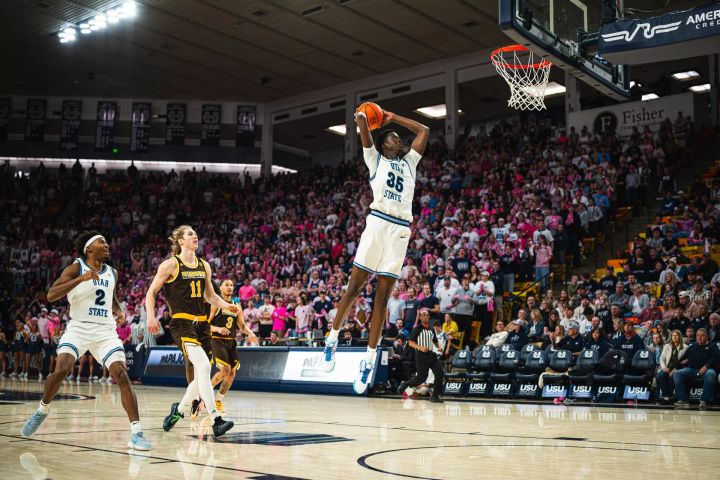 MBB Game Notebook: Utah State Thrashes Wyoming In Return To Action