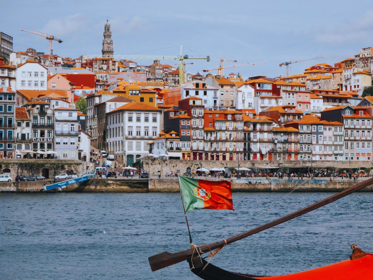 UNESCO: ICOMOS pede explicações urgentes sobre obras no Centro Histórico e Câmara cria grupo de trabalho
