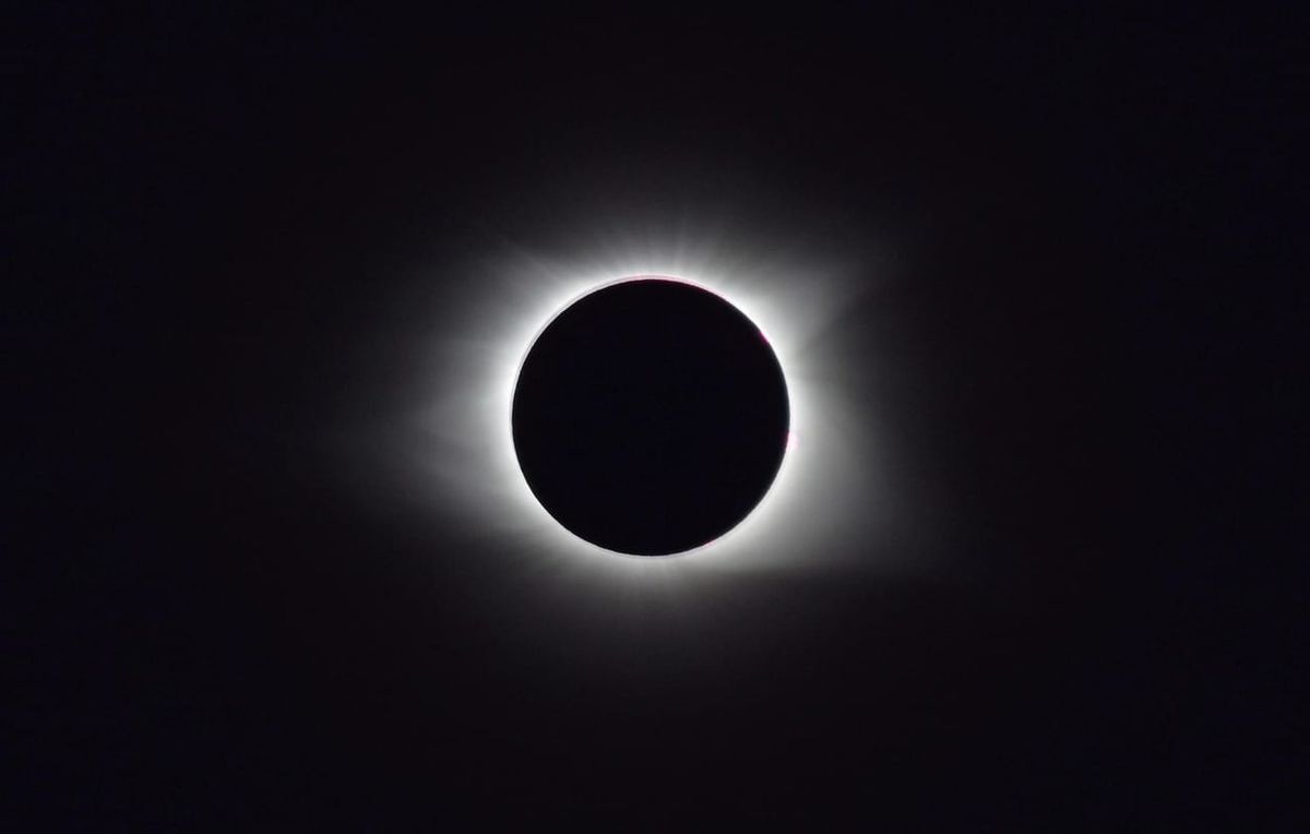 Eclipse de 98% no Porto: a que horas olhar e como fazê-lo em segurança