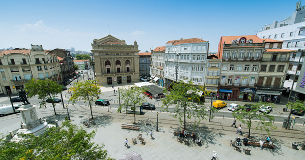 Mercados e feiras animam o Porto com artesanato, velharias e comércio local até ao fim de maio