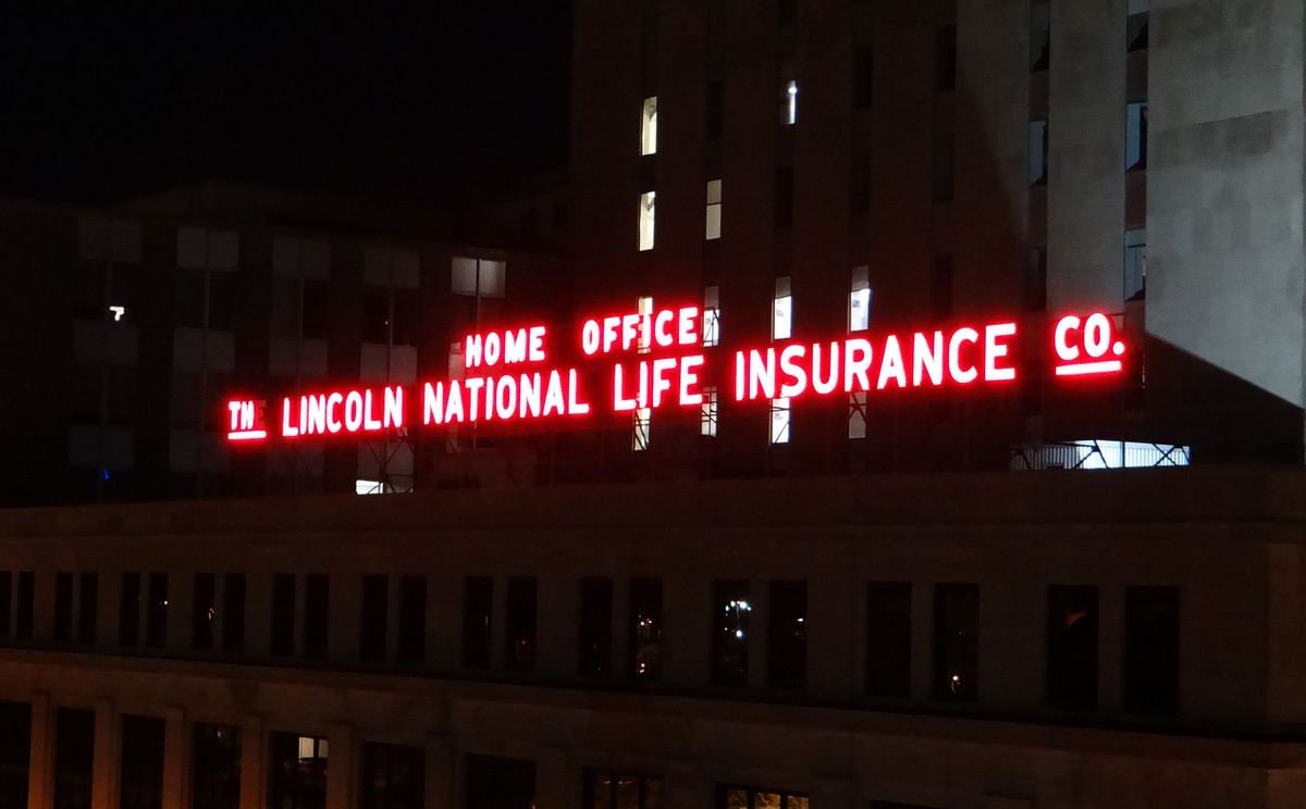 FLASHBACK Fifth largest life insurance company in the US paid out 163% more for deaths of working people ages 18-64 in 2021 - Total claims/benefits up $6 BILLION