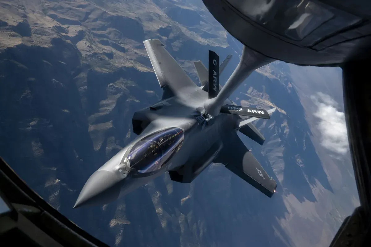 New “superfuel” promises 32% boost in aircraft and rocket range