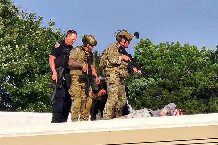 Snipers Were INSIDE Building Used By Trump Failed Assassin; Reported Him Using Range Finder, Took Pictures, And Command Did Nothing