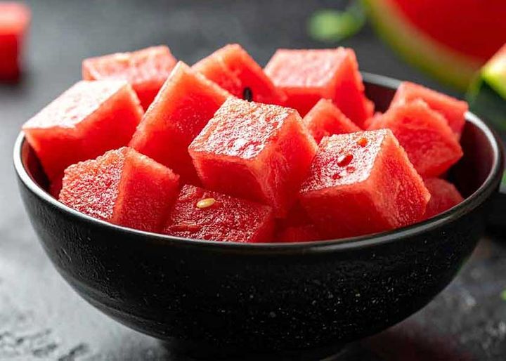 The Humble Fruit That Delivers 10 Powerful Health Benefits — and Most People Aren't Eating Enough of It