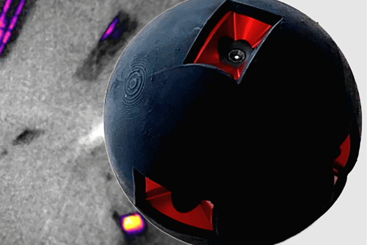 Throwable tactical camera transmits 360° panoramic thermal images