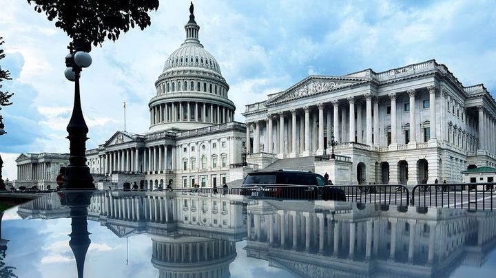 US national debt breaches $39 trillion milestone for first time amid spending surge