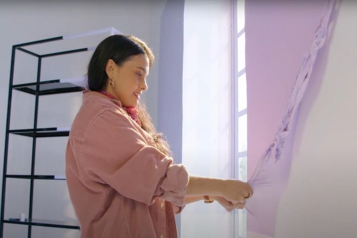 "Rental-proof" paint can be peeled off the wall before you move out
