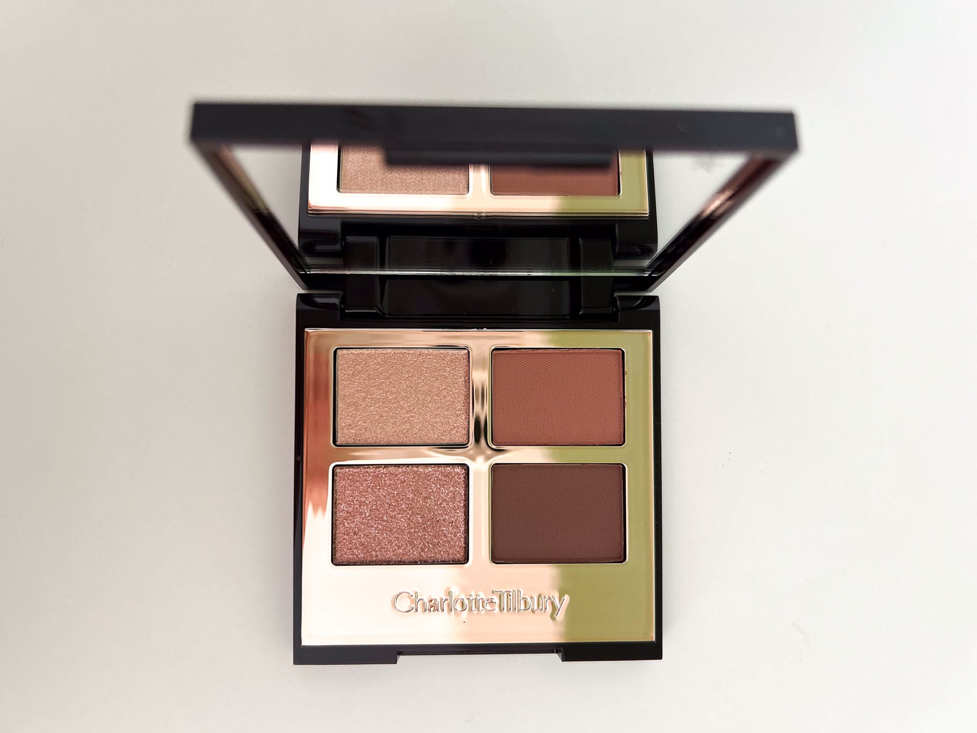 Charlotte Tilbury Pillow Talk Dreams eyeshadow palette close-up.