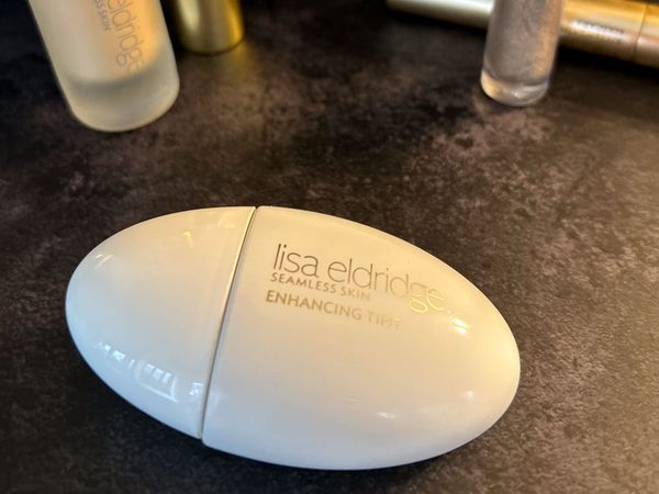 Lisa Eldridge Seamless Skin Tint