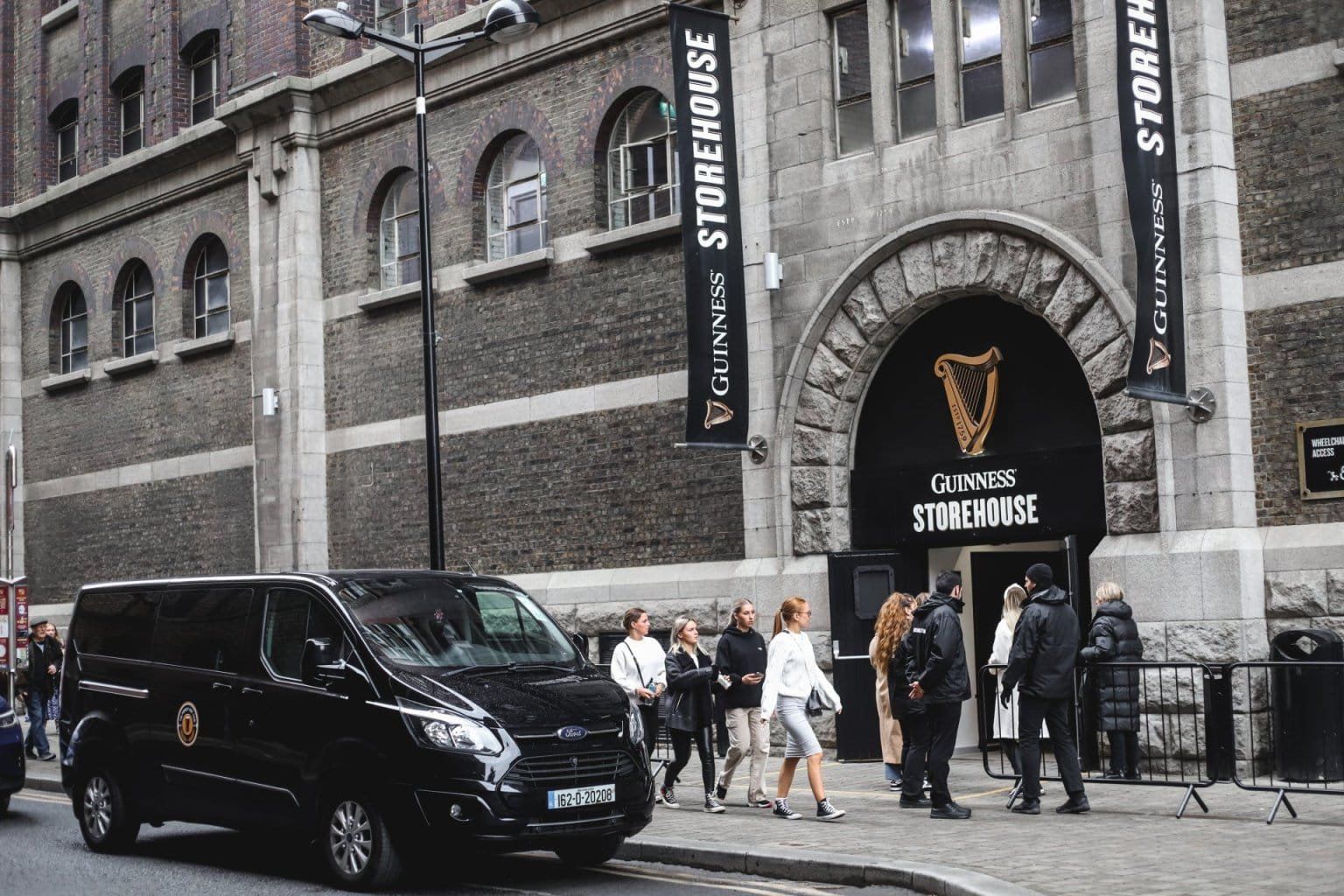 24-Hour Hop-On Hop-Off Bus Tour Dublin
