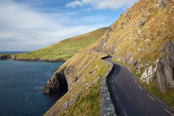 Southern Ireland 6-Day Tour from Dublin - Paddywagon Tours