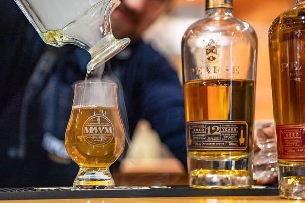 Pearse Lyons: Signature Tour