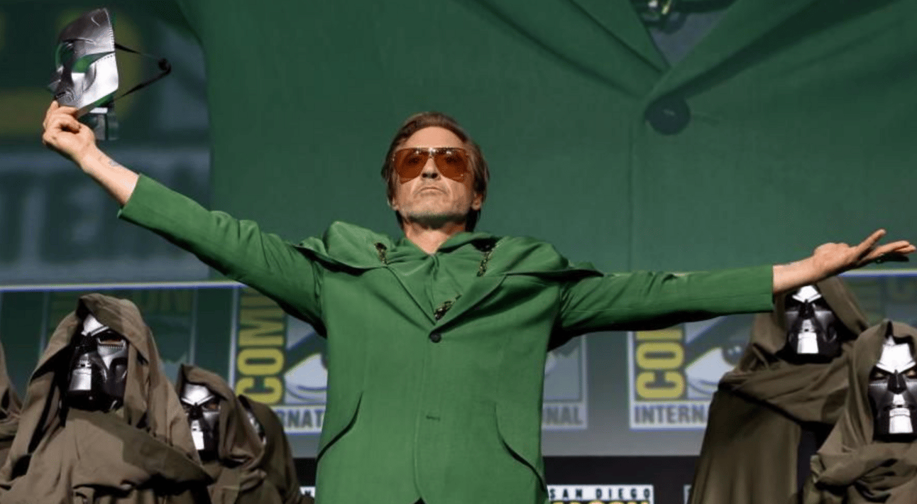 Robert Downey Jr. revealing himself as Doctor Doom at ComicCon