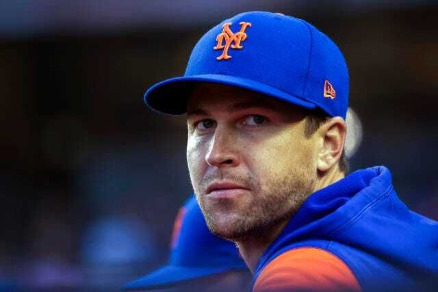Cup of Coffee Extra: Jacob deGrom signs with the Rangers!