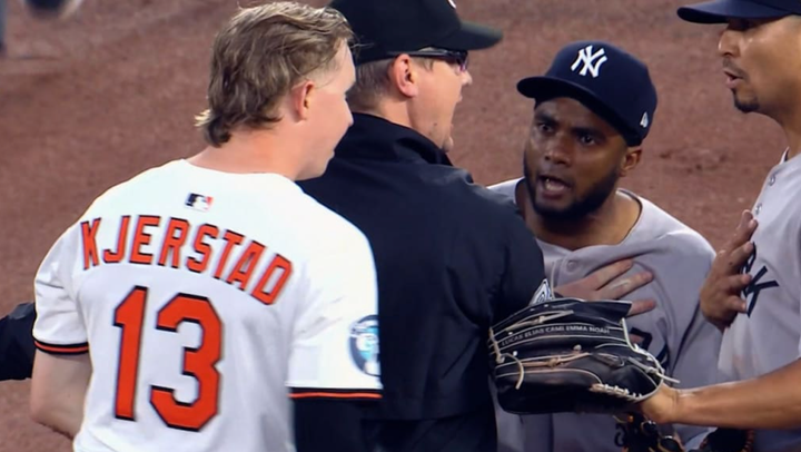 Orioles and Yankees players beefing at each other