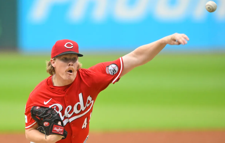 Andrew Abbott of the Reds throwing a pitch