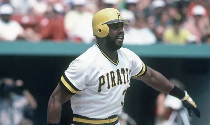 Dave Parker swinging the bat while with the Pirates