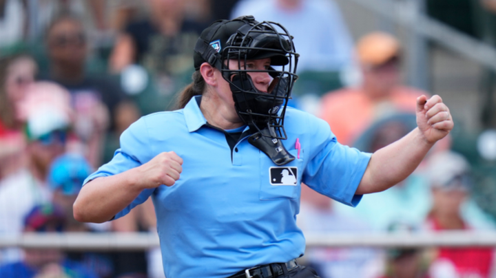 Umpire Jen Pawol in action