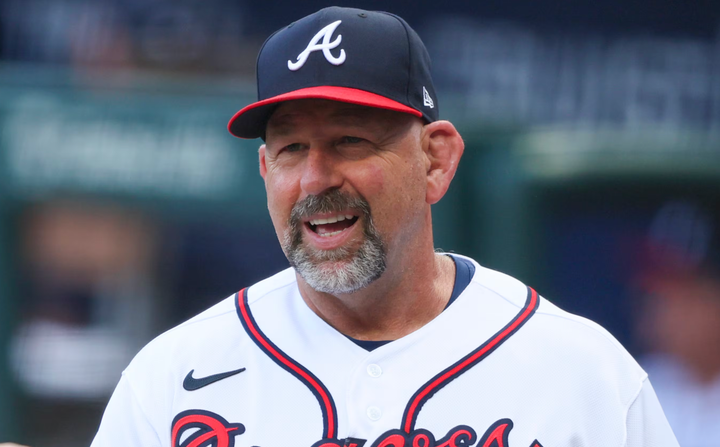 Walt Weiss in a Braves uniform
